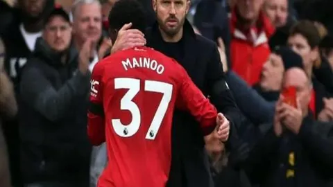 “布云朝克特与王欣瑜印第安维尔斯站首秀胜利 新华网讯”